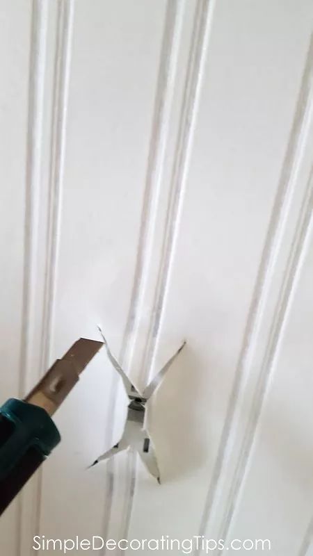 Easiest DIY Beadboard Ever! | Hometalk Painting Beadboard, Painted Beadboard Backsplash, Painted Beadboard, Diy Beadboard, Beadboard Wallpaper, Beadboard Bathroom, Stain Techniques, Furniture Remodeling, Diy Clock Wall