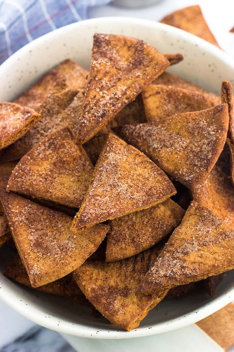 Cinnamon Pita Chips, Cinnamon Sugar Pita Chips, Cinnamon Sugar Tortilla Chips, Cinnamon Sugar Tortilla, Pita Chips Recipe, Chips Homemade, Picky Eater Lunch, Chips Recipes, Baked Pita Chips