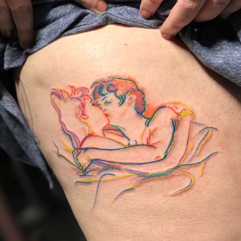 My version of In Bed, The Kiss 1892 by Henri de Toulouse - Lautrec. Swipe to see some more tats from Portland and the original of this… In Bed The Kiss, Kiss Tattoos, Bright Tattoos, Leo Tattoos, Handpoke Tattoo, Toulouse Lautrec, Elegant Tattoos, The Kiss, Creative Tattoos