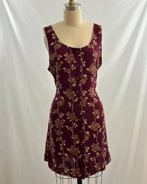 ~2 dresses that will be summer staples~Vintage 90s maroon floral sleeveless button up dress with a tie back and a 90s tropical floral short sleeve tie back dress with zipper and sweetheart neckline~newly listed #90s #90sdresses #grunge #floral #etsyvintage #7581vintage 90s Floral Dress, Maroon Background, 90s Floral, Lace Tie, Button Up Dress, Floral Short, Summer Staples, Floral Sleeveless, Dress Clothes For Women