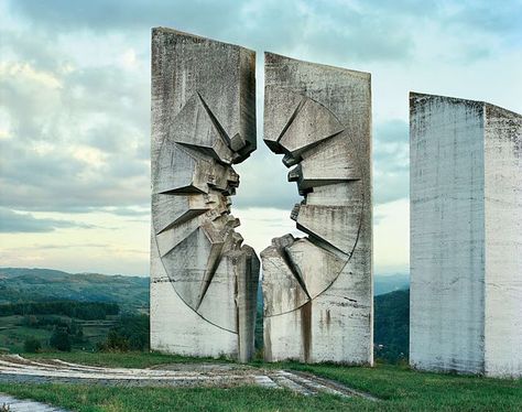 Yugoslavia Forgotten Monuments - Kadinjaca Sci Fi Building, Brutalist Architecture, Sculpture Installation, Brutalism, Public Art, Abandoned Places, Landscape Architecture, Serbia, Antonio Mora Artwork