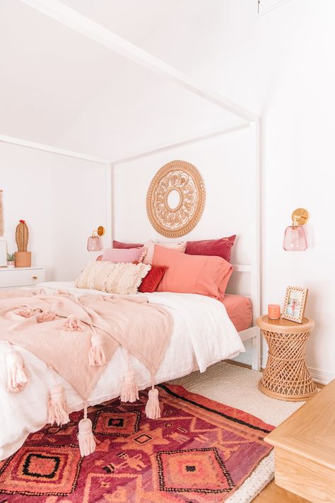 The Mindwelling: Our Main Bedroom Reveal! - colorful, meaningful interior inspiration to make your house a home! Deco Room, Condo Bedroom, Bedroom Vibes, Bedroom Layout, College Stuff, College Room, Master Room, Master Retreat, Boho Room