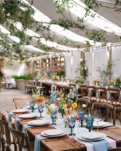 Lost in a world of wildflowers and love! Teddy + Christina’s greenhouse wedding reception @longhollowgardens was straight out of a fairytale. Picture perfect blooms everywhere you turned + greenery weaved through the rafters made this wedding jaw dropping. Every detail was a dream come true! Thank you to our amazing team of vendors! . . . Planning + Event Design | @ittakes2eventplanners Photography | @haleybirdseyphoto Venue | @longhollowgardens Beautiful Bride | @clongo11 Floral Design... Wedding Greenhouse Receptions, Wedding Reception Greenhouse, Garden Wedding Reception Indoor, Greenhouse Wedding Decor, Houseplant Wedding, Glass Greenhouse Wedding, Greenhouse Wedding Reception, 2026 Wedding, Victorian Greenhouse