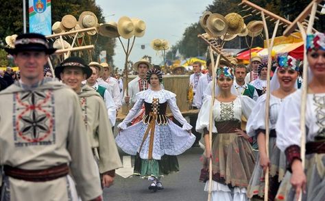 Belgium Clothes, Giving Thanks To God, Costumes Around The World, Long Haired Dogs, Navratri Festival, Snow In Summer, Bond Movies, Willy Wonka, Harvest Festival