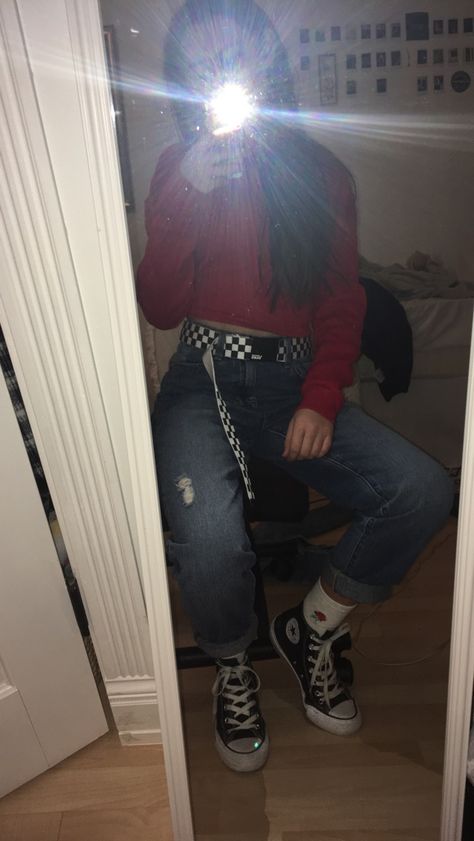 red cropped hoodie / vans checkered belt / mom jeans / converse / rose socks / outfits Checkered Socks Outfit, Vans With Socks Outfit, Long Socks Outfit, Checkered Belt, Rose Socks, Red Cropped Hoodie, Checkered Socks, Jeans Converse, 90’s Outfits