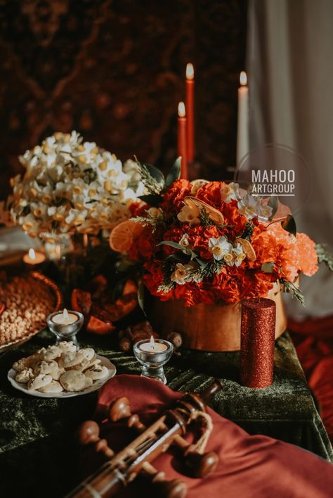 Traditional persian ceremony Yalda Night Ideas Decor, Night Yalda, Yalda Design Idea, Yalda Design, Haftsin Design, Haftseen Design, Haft Sin, Natural Holiday Decor, Winter Solstice Celebration