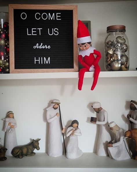 Elf on the Shelf Christian. Nativity scene. Reason for the season. Easy. Simple. Faith Based Elf On The Shelf Ideas, Elf On The Shelf With Nativity, Elf On The Shelf Religious Ideas, Elf On The Shelf Ideas About Jesus, Christian Elf On The Shelf Arrival, Elf On The Shelf Ideas Christian Jesus, Elf On The Shelf Nativity Ideas, Elf On The Shelf Ideas Jesus, Elf On The Shelf Ideas Religious