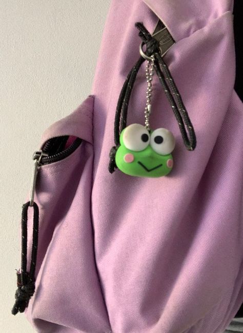 Sanrio Clay Keychain, Keroppi Clay, Clay Keychain Ideas Aesthetic, Clay Keychain Aesthetic, Sanrio Clay Art, Clay Art Keychain, Keroppi Keychain, Clay Keychain Diy, Clay Keychain Ideas