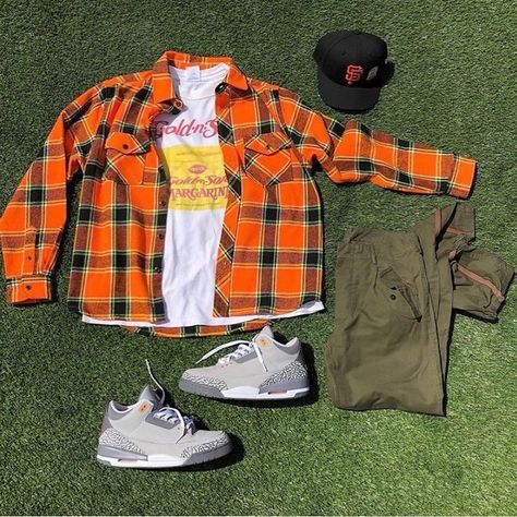 Orange Flannel Outfit Fall, Men’s Orange Outfit, Orange Flannel Outfit Men, Carmine 6s Outfit Men, Black And Orange Outfit Men, Orange Outfits Men, Cottagecore Outfits Men, Orange Outfit Men, Outfit Grid Streetwear