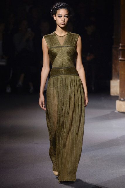 Vionnet Spring 2016 RTW Madeleine Vionnet, Fashion 2015, Zuhair Murad, Sport Chic, Spring Summer 2016, 2016 Fashion, Elie Saab, Primavera Estate, A Dress