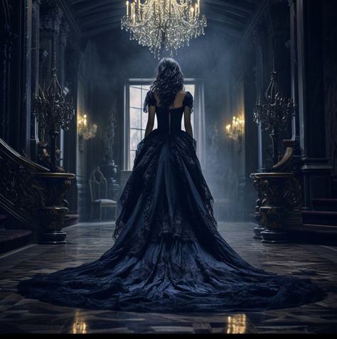 Dark Queen Aesthetic, Cinderella Aesthetic, Moon Wolf, Photo Halloween, Dark Princess, Dark Fairytale, Dark Queen, Queen Aesthetic, Royalty Aesthetic