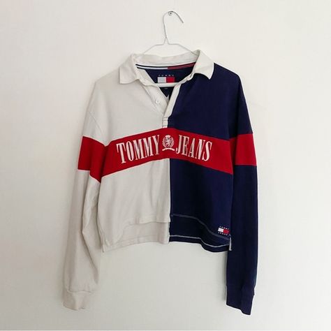 Tommy Hilfiger Cropped Sweater 90 Actress, Thick Jacket, Tommy Hilfiger Tops, Puffer Vest, Cropped Sweater, Tommy Hilfiger, Puffer, Wardrobe, Outfit Inspo