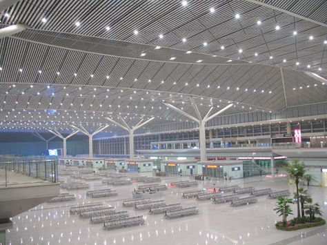 Train Station Interior, China Train, Industrial Revolution, West Bengal, Railway Station, Commercial Interiors, Zeppelin, Train Station, Tennis Court