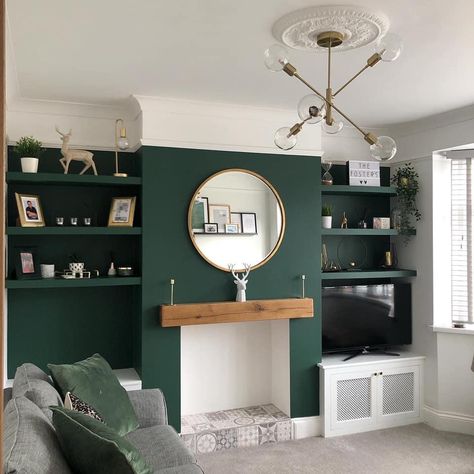 Alcove Ideas Living Room, Green Walls Living Room, Log Burner Living Room, Dark Green Living Room, Lounge Room Styling, Green Living Room Decor, Feature Wall Living Room, Victorian Living Room, Dark Living Rooms