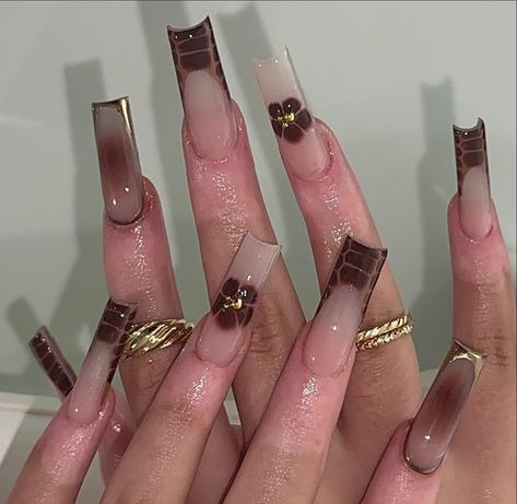 Fall Long Square Acrylic Nails, Fall Aesthetic Nails Acrylic, Fall Nails Square Long, Brown Long Acrylic Nails, Tapered Square Fall Nails, Medium Long Acrylic Nails, Saggitarius Nail Ideas, Nail Fall Designs, Fall Long Nails Ideas