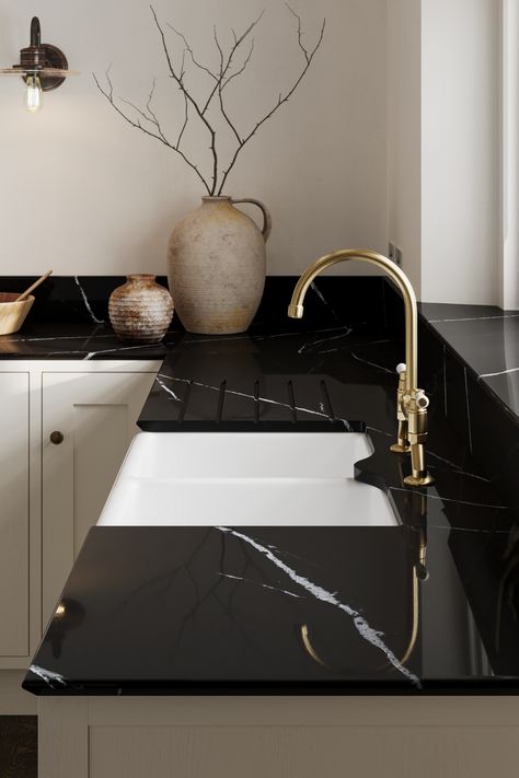 White Kitchen Cabinets With Black Marble Countertops, Black And Gold Kitchen Countertops, Black Marble Island Countertop, Black Marble Countertops With White Cabinets, White Kitchen Black Marble Counter, Black Marmor Kitchen, White Black Gold Kitchen Ideas, Kitchen With Black Countertops Modern, Black Kitchen Marble Counter