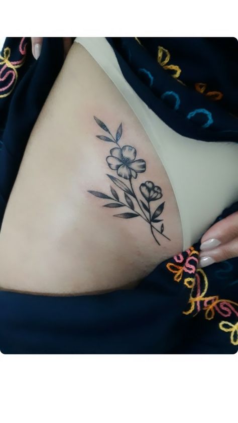 Meanings Of Tattoos, Pelvis Tattoo, Rajasthani Photo, Secret Tattoo, Private Tattoos, Waist Tattoos, Hidden Tattoos, Tattoed Women, Chest Tattoos For Women