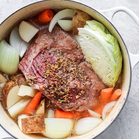 Corned Beef and Cabbage - your classic boiled dinner for St. Patrick's Day! A tried and true, go-to recipe that we have been making for decades! #stpatricksdayrecipe #cornedbeefandcabbage #cornedbeefandcabbagerecipe #howtomakecornedbeefandcabbage #cornedbeefandcabbageeasy Oven Corned Beef, Dutch Oven Corned Beef, Ham And Cabbage Soup, Corned Beef And Cabbage Recipe, Beef And Cabbage Recipe, Ham And Cabbage, Wooden Skillet, Main Entree Recipes, Boiled Dinner