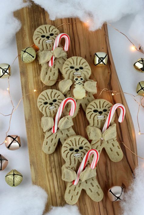 Porg Starwars, Best Hugs, Star Wars Cookies, Star Wars Food, Star Wars Christmas, Star Wars Birthday, Star Wars Party, Christmas Cooking, Kwanzaa