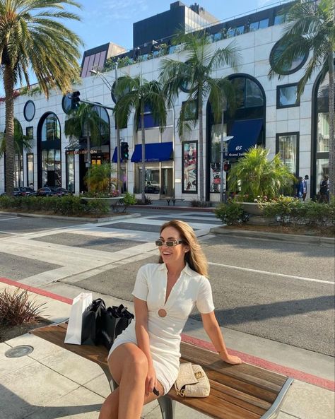 California Ig Pics, Rodeo Drive Photoshoot, Los Angeles Street Style 2024, La Photo Ideas, La Instagram Pictures, Los Angeles Instagram Pictures, Miami Poses, California Photo Ideas, Miami Pictures Ideas