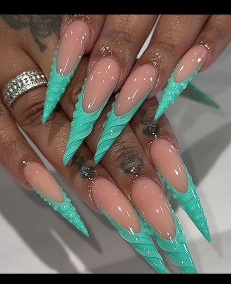 Gradient French Tip, Funky Summer Nails, Stiletto Press On Nails, Pink Stiletto Nails, Stilleto Nails Designs, Long Stiletto Nails, Long Stiletto, Nails 3d, Drip Nails