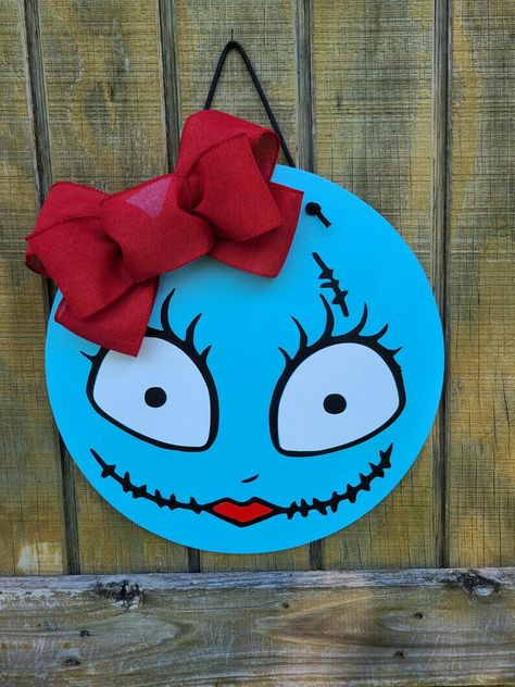 Diy Nightmare Before Christmas Decor, Wreath Enhancements, Nightmare Before Christmas Decor, Halloween Nightmare Before Christmas, Sally And Jack, Jack Halloween, Nightmare Before Christmas Ornaments, Paw Ornament, Nightmare Before Christmas Decorations