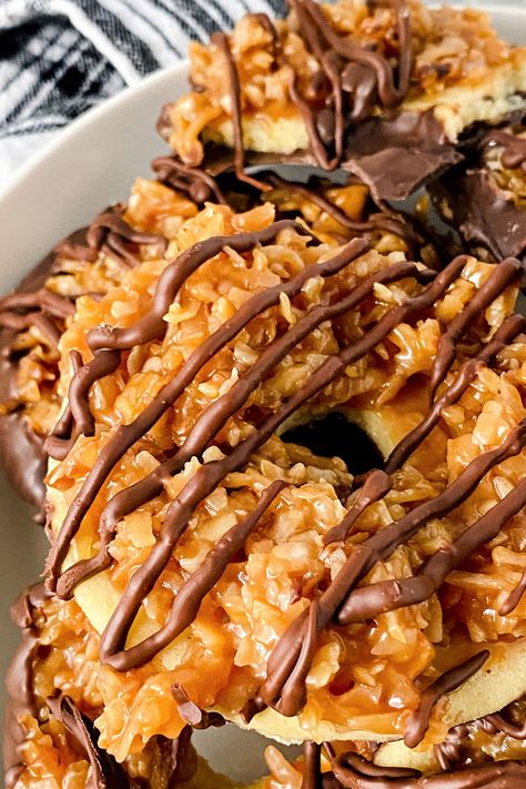 Samoa Girl Scout Cookie Recipe, Italian Orange Cake Recipe, Samoas Cookies Recipe, Samoa Cookies Recipe, Homemade Samoas, Samoas Cookies, Cookie Base Recipe, Samoa Cookie, Air Fryer Shrimp