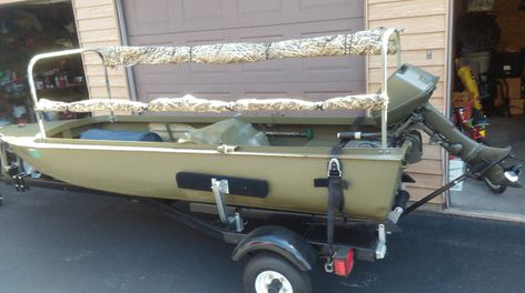 Jon Boat Duck Blind, Jon Boat Project, Boat Modifications, Camo Stencil, Jon Boat Modifications, Boat Blinds, Duck Hunting Boat, Duck Boat Blind, Jon Boats