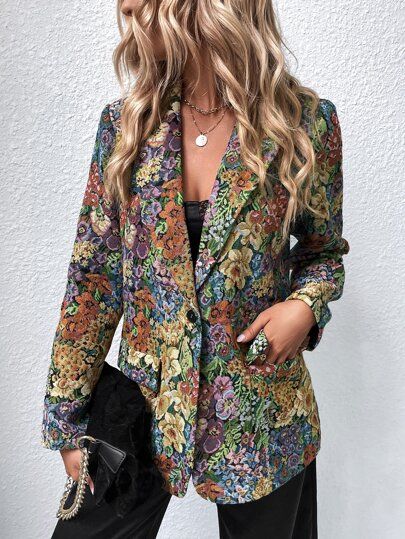 Floral Print Blazer Outfit, Floral Blazer Outfits For Women, Floral Blazer Outfit, Outfit Elegantes, Floral Print Blazer, Fall Blazer, Women Blazers, Blazer Outfits For Women, Women Suits