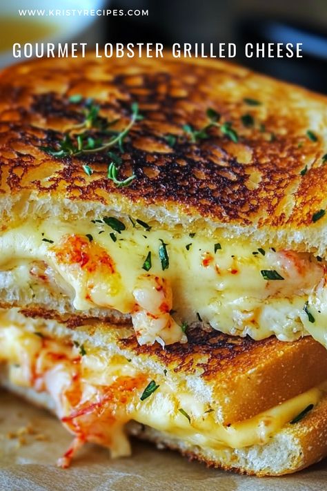 Lobster Grilled Cheese, Lobster Grilled, Cheese Game, Yummy Seafood, Pinwheel Recipes, Cheesy Garlic Bread, Grilled Cheese Recipes, Potato Bread, Restaurant Dishes