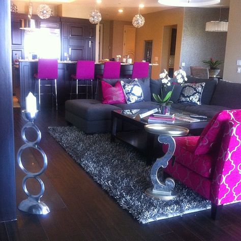 Beautiful living room deco- Chalene Johnson's remodeled living room! Gorgeous! Turquoise Room, Black Living Room, Pink Living Room, Living Room Remodel, Beautiful Living Rooms, New Living Room, Dream Decor, Home Fashion, Apartment Living