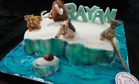 Ice Age cake | Flickr - Photo Sharing! Ice Age Birthday Party, Ice Age Cake, Woolly Mammoths, Decorated Desserts, Mary Cake, Fondant Figurines, Cake Decorating Kit, Unique Birthday Cakes, 3rd Birthday Cakes