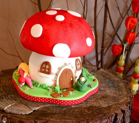 Woodland Dessert Table - fairy toadstool cake Toadstool Cake, Malteser Cake, Mushroom Cake, The Whoot, House Cake, Fairy Cakes, Mushroom House, Novelty Cakes, Creative Cakes