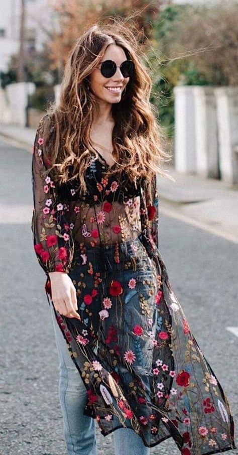 Moda Over 40, Boho Fashion Summer, Salwar Kamiz, Trendy Summer Outfits, Black Flower, Fashion Over 40, Looks Style, Style Outfits, Womens Fashion Casual