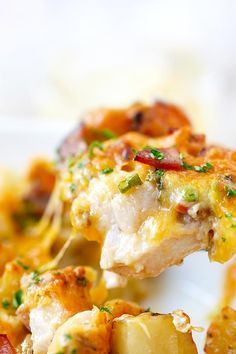 Baked Chicken and Potato Casserole - crazy delicious chicken potato casserole loaded with cheddar cheese, bacon and cream, easy recipe for the family | rasamalaysia.com Chicken And Potato Casserole, Chicken Potato Casserole, Cheesy Chicken Casserole, Chicken And Potato, Chicken Casserole Easy, Healthy Casserole Recipes, Chicken Potato, Creamy Recipes, Best Casseroles