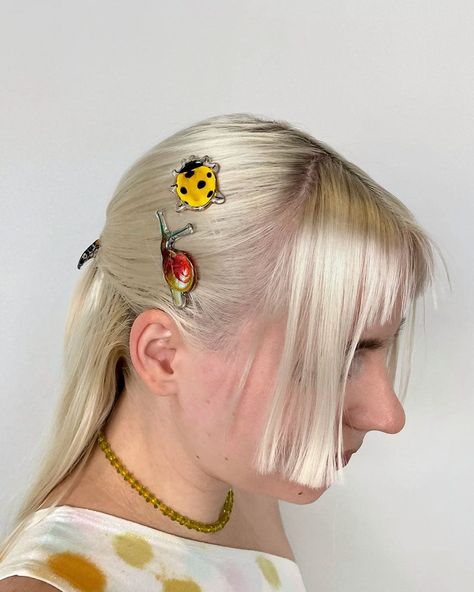 model wearing snail and ladybug hair clip Ladybug Hair Clips, Chunks Hair Clips, Cool Hair Clips, Fairy Core Aesthetic, Random Clothing, All Types Of Hair, Types Of Hair, Cellulose Acetate, + Core + Aesthetic