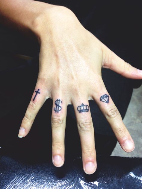 Pinterest: @Sydonce Finger Tattoos Designs, Dollar Sign Tattoo, Money Bag Tattoo, Tatuagem Masculina Pequena, Tattoos Infinity, Small Finger Tattoos, Finger Tattoo For Women, Knuckle Tattoos, Hand And Finger Tattoos