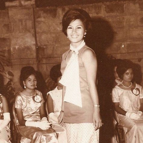 Filipino Vintage, 60s Fashion Women, Decades Fashion, Philippines Fashion, Filipino Fashion, Philippines Culture, Casual Attire For Women, Filipino Culture, Fashion 1960s