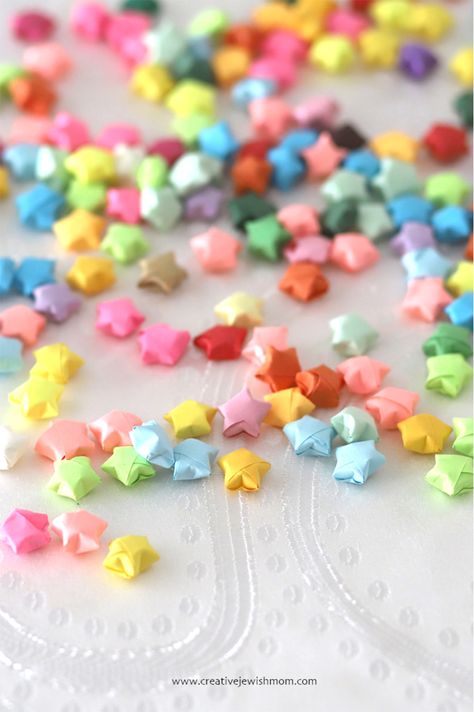 Tiny Origami Stars, Constellation Activity, Aunt Stuff, Flower Making With Paper, Tiny Origami, Handmade Embellishments, Mantle Ideas, Art Hacks, Origami Ideas