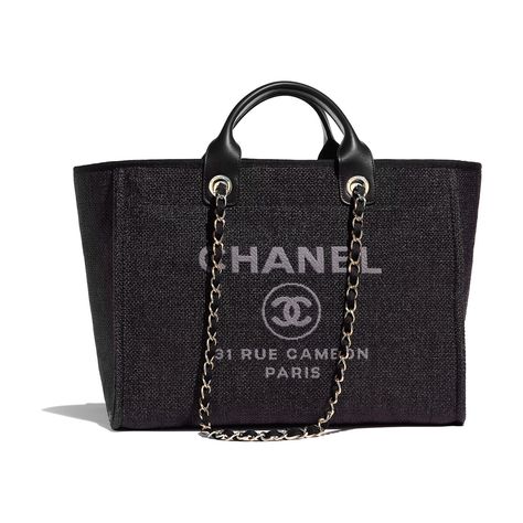 Chanel-Cruise-2019-16: CHANEL SHOPPING BAG (Deauville) $3,000 Tote Bag Chanel, Bag Reference, Moda Chanel, Chanel Tote Bag, Chanel Fashion Show, Mode Chanel, Chanel Cruise, Chanel Tote, Perfect Handbag