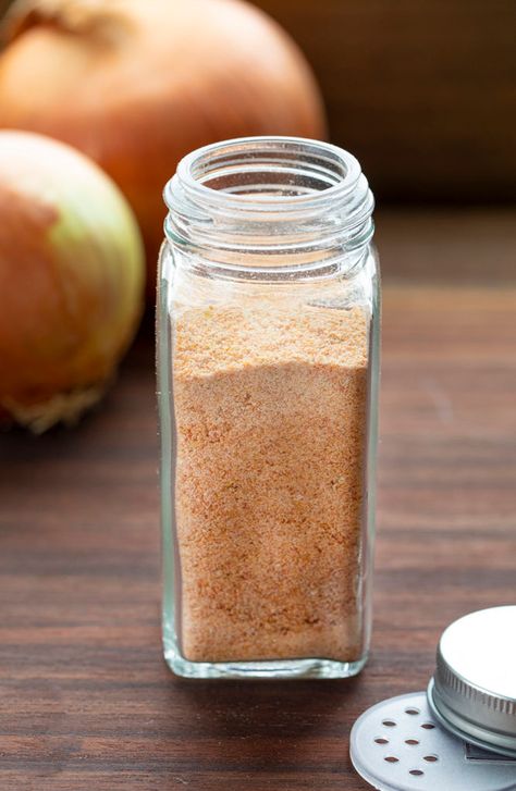 Diy Onion Powder, Homemade Onion Powder, Onion Powder Recipe, Onion Soup Mix Recipe, Cycling Food, Bbq Sauce Chicken, Flavored Salts, Chili Seasoning, Powder Recipe