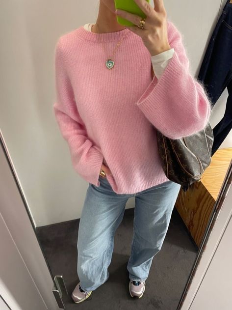 Pullovers Outfit, Pull Rose, Mode Zara, Uni Outfits, Stockholm Fashion, Outfit Inspo Fall, Basic Outfits, Knit Pullover, Mode Inspiration