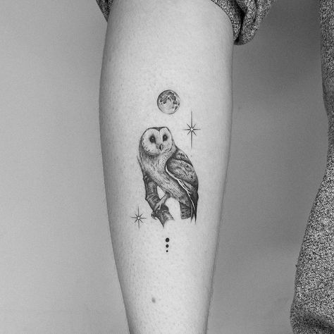 White Owl Tattoo, Moon Star Tattoo, Loyalty Tattoo, Black Panther Tattoo, Crazy Tattoos, Magic Runes, Rose Shoulder Tattoo, Animal Tattoo Ideas, Eagle Tattoos