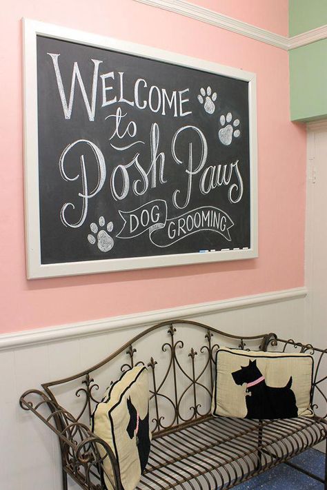 Dog Grooming Salon Decor, Pet Grooming Business, Pet Grooming Salon, Dog Grooming Shop, Dog Spa, Dog Grooming Salons, Dog Hotel, Dog Salon, Pet Spa