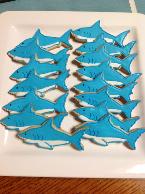 Shark sugar cookies Shark Sugar Cookies, Message Cookies, Zoo Birthday Party, Fish Cookies, Beach Cookies, Shark Cookies, Cookies Theme, Shark Cake, Sugar Cookie Royal Icing