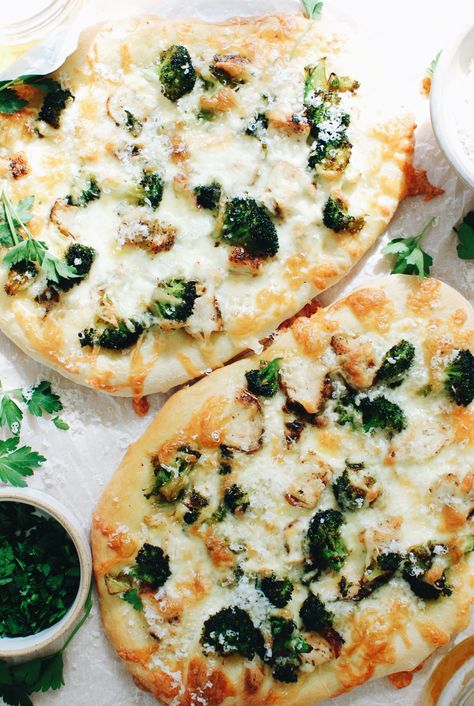 Lemon Pizza, Feta Pizza, Broccoli Pizza, Broccoli Lemon, Bev Cooks, Parmesan Pizza, Broccoli Pesto, Mozzarella Chicken, Chicken And Broccoli