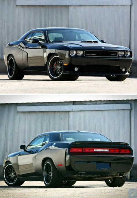 Challenger 1969, Muscle Car Drawings, Mopar Tattoo, American Muscle Cars Dodge, 2012 Dodge Challenger, Plymouth Muscle Cars, Hellcat Challenger, Mopar Muscle Cars, Dodge Challenger Srt