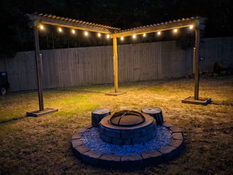 Outdoor Hammock Stand Diy, Eno Hammock Ideas Backyards, Diy Backyard Hammock Area, Hammock Posts Backyards, Hammock Stand Backyard, Hammock Ideas Backyard Diy, Hammock Posts Diy, Hammock Area Ideas Backyards, Hammock Stand Diy Easy