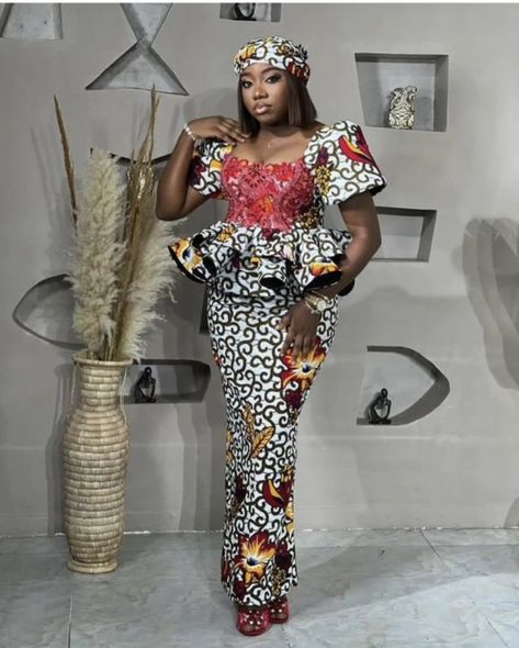 Best Ankara Styles For Ladies, Ankara Styles For Owambe, Ankara Styles For Wedding, Best Ankara Styles, Ankara Styles For Ladies, Lace Dress Classy, Ankara Styles For Women, Ankara Dress Designs, Ankara Short Gown Styles