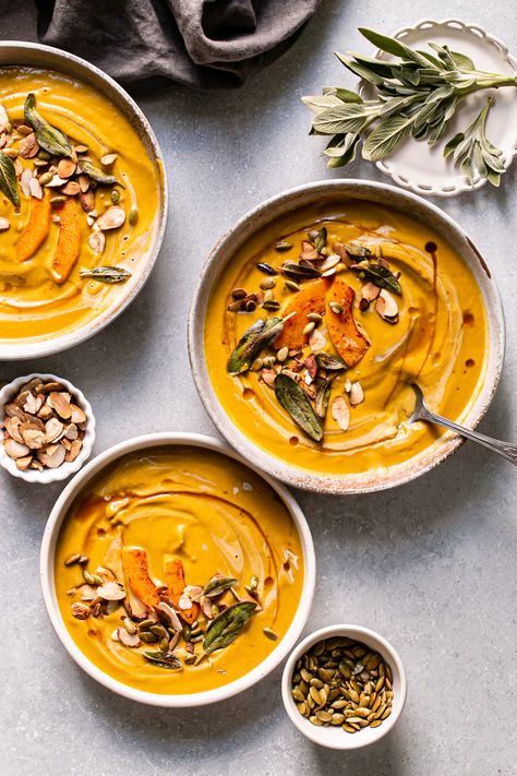 Roasted Butternut Squash Carrot Soup - Healthy Little Vittles Butternut Squash Carrot Soup, Squash Carrot Soup, Butternut Squash Spinach, Carrot Soup Recipes, Butternut Soup, Comfort Soup Recipes, Toasted Pumpkin Seeds, Carrot Soup, Spinach Pasta